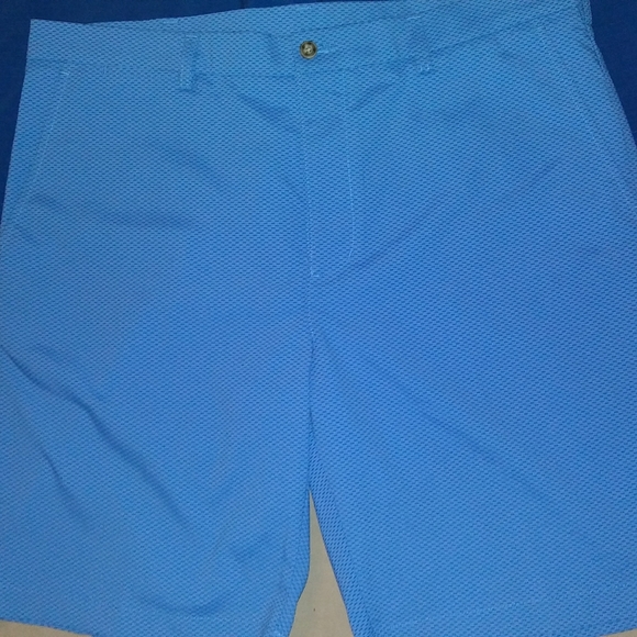 3 pair golf style shorts - Picture 2 of 8